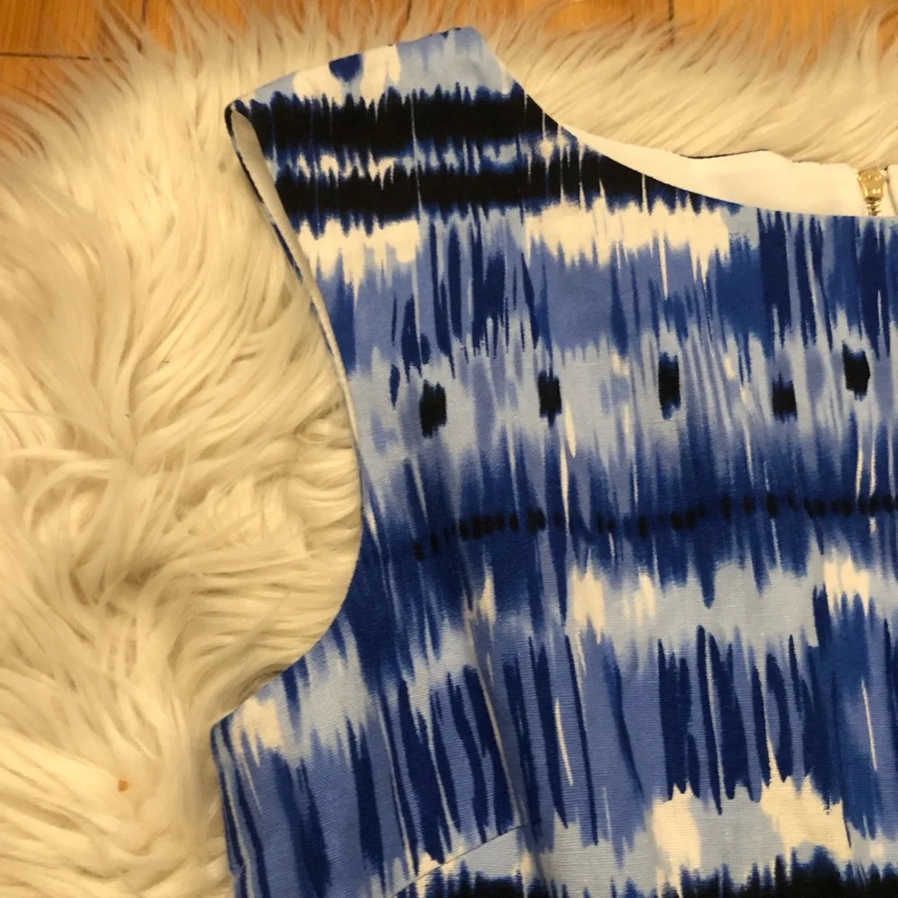 Tahari Linen Blend Tie Dye Ikat Prints Blue White Sleeveless Sheath Dress size 8 - Picture 5 of 16